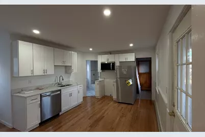 21 Locust #2, Danvers, MA 01923 - Photo 1