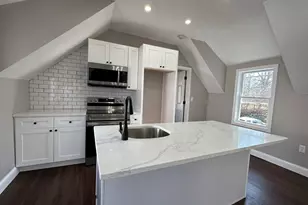 278 Cohannet St, Taunton, MA 02780 - Photo 1