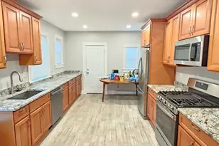 28 Oakley St, Boston, MA 02124 - Photo 1