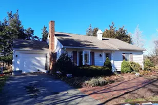 21 Anderson Dr, Marshfield, MA 02050 - Photo 1