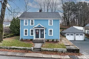 33 Seagrave St, Uxbridge, MA 01569 - Photo 1