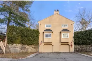 7 Gentry Ln, Uxbridge, MA 01569 - Photo 1