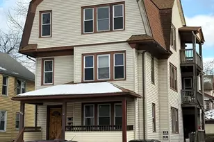 797 Carew St, Springfield, MA 01104 - Photo 1