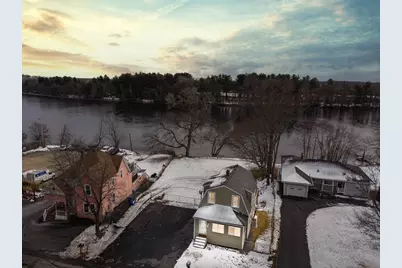 514 Lowell St, Methuen, MA 01844 - Photo 1