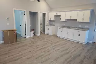 32 W, Middleborough, MA 02346 - Photo 1