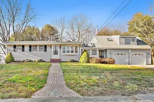 8 Quaker Cir, Pembroke, MA 02359 - Photo 1