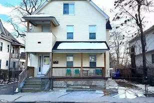 107 Tyler St, Springfield, MA 01109 - Photo 1