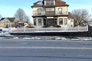 521 Liberty St, Springfield, MA 01104 - Photo 1