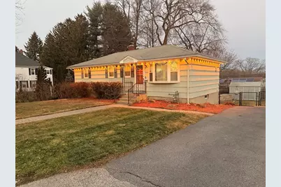 17 Middlesex Ave, Worcester, MA 01604 - Photo 1