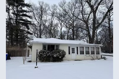 18 Lawton St, Springfield, MA 01109 - Photo 1