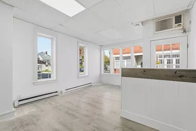 38 School St, Westfield, MA 01085 - Photo 1