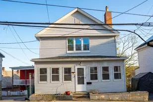 35 Pearl St, Fitchburg, MA 01420 - Photo 1