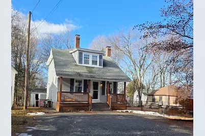 324-1/2 Chestnut St, Clinton, MA 01510 - Photo 1