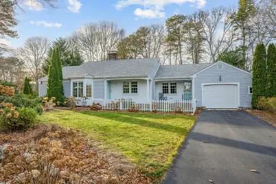 37 Wianno Rd, Yarmouth, MA 02675 - Photo 1