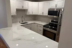 386 Commercial St, Boston, MA 02109 - Photo 1