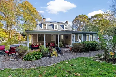 17 Old Oaken Bucket Rd, Scituate, MA 02066 - Photo 1