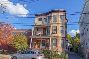 154 Glen St, Somerville, MA 02145 - Photo 1