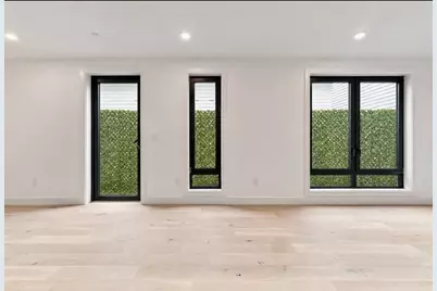 33 A Street #404, Boston, MA 02127 - Photo 1