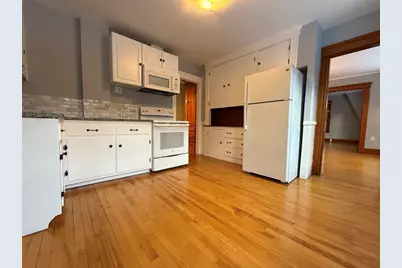 58 Oxford St N #2, Auburn, MA 01501 - Photo 1