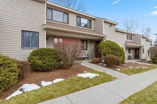 134 Highwood Dr, Franklin, MA 02038 - Photo 1