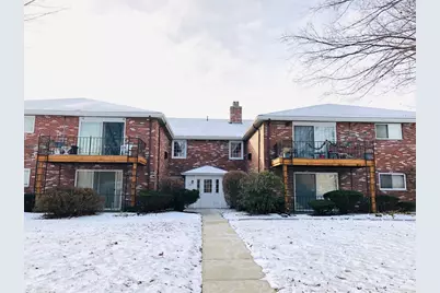 37 Fountain Ln #6, Weymouth, MA 02190 - Photo 1