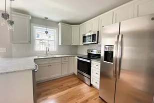 114 McKinstry Ave, Chicopee, MA 01013 - Photo 1