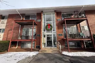 9 Longwood Dr, Andover, MA 01810 - Photo 1