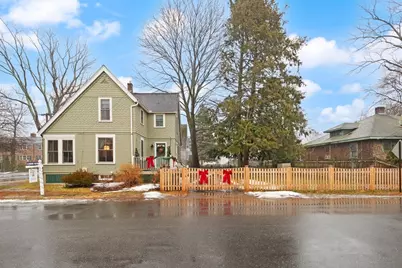 142 Railroad Ave, Hamilton, MA 01982 - Photo 1