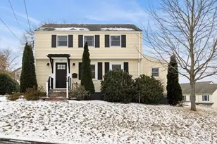 112 Wendell St, Winchester, MA 01890 - Photo 1