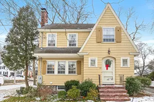 89 Lovell Rd, Melrose, MA 02176 - Photo 1