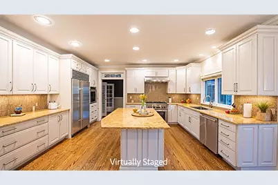 27 Mellon Rd, Wellesley, MA 02482 - Photo 1