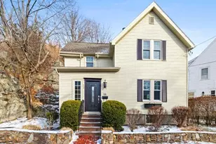 15 Maple St, Melrose, MA 02176 - Photo 1