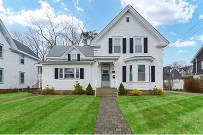 90 Dean Ave #2, Franklin, MA 02038 - Photo 1