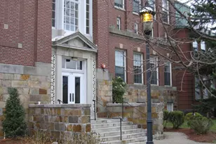 130 Beach St, Quincy, MA 02170 - Photo 1
