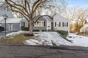 26 Fairway Cir, Natick, MA 01760 - Photo 1