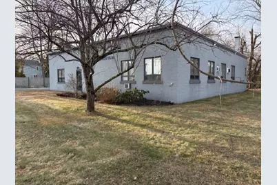 598 Maple St, Danvers, MA 01923 - Photo 1