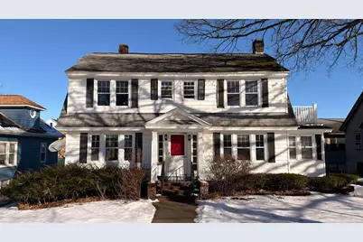 39 Whitmarsh Avenue, Worcester, MA 01606 - Photo 1