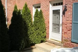 50 Williamsburg Dr, Springfield, MA 01108 - Photo 1