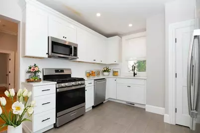 14 Grant St, Boston, MA 02125 - Photo 1