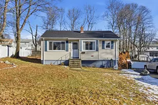 31 Sprague St, Brockton, MA 02302 - Photo 1