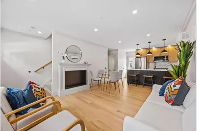9 Swan St #2, Beverly, MA 01915 - Photo 1