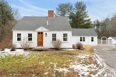 118 Hanover St, Hanover, MA 02339 - Photo 1