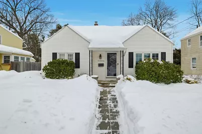 79 Roosevelt Avenue, Springfield, MA 01118 - Photo 1