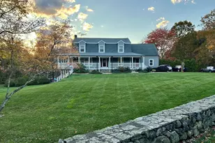 51 Albee Rd, Uxbridge, MA 01569 - Photo 1