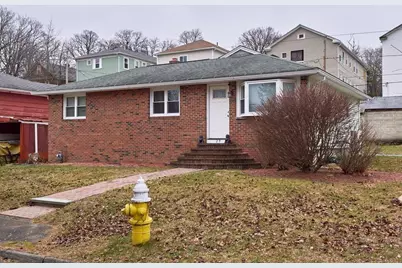 29 Dillon St, Worcester, MA 01604 - Photo 1