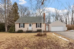 46 Woodruff Rd, Clinton, MA 01510 - Photo 1