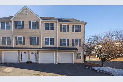 417 Hildreth St #2, Lowell, MA 01850 - Photo 1