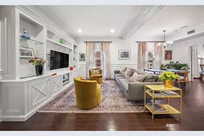 616 E 4th St #301, Boston, MA 02127 - Photo 1