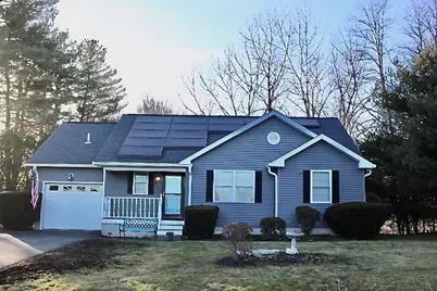 15 Elizabeth Dr #15, Northborough, MA 01532 - Photo 1