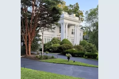 600 Washington St #5, Wellesley, MA 02482 - Photo 1